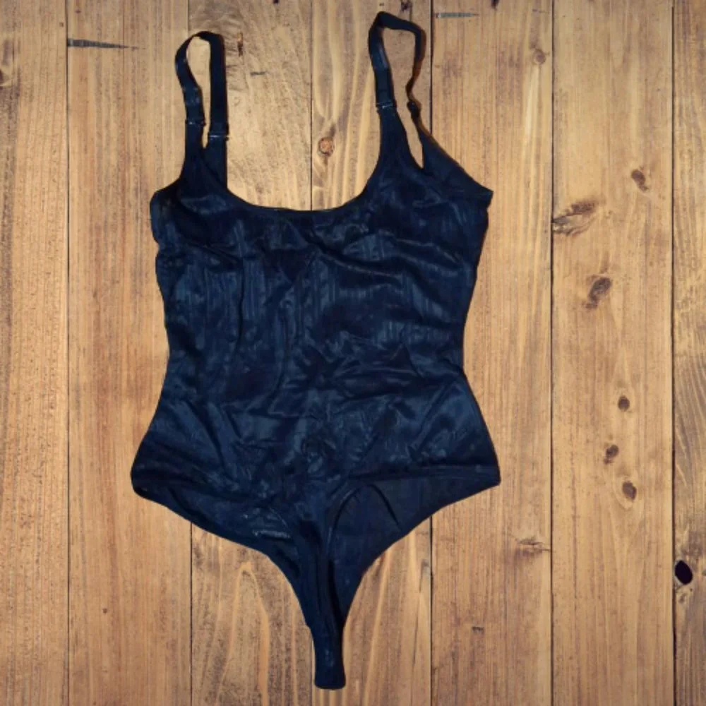 Werena Black Floral Open Bust Shapewear Thong Bodysuit Size 2XL NWT